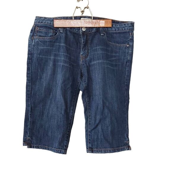 Jacob Connexion  Bermuda Shorts Size 13/14 - Picture 1 of 5